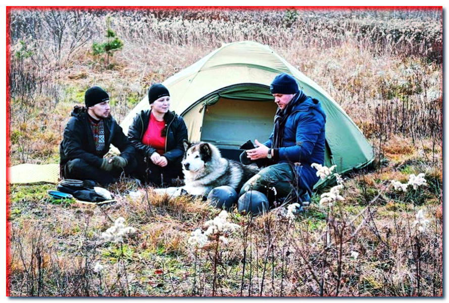¡Amor en un viaje en tándem! Entrevista a viajeros de Mikolov que viajaron con su perro a través del Círculo Polar Ártico